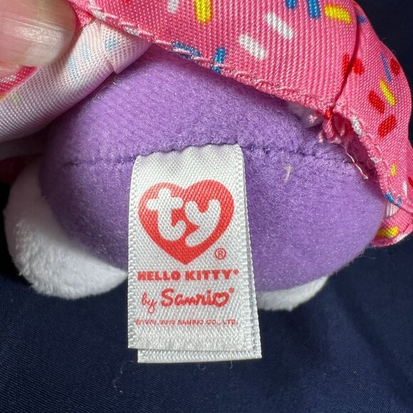 Ty Beanie Babies Hello Kitty Plush With Ice Cream Pink Sprinkles Dress - Picture 6 of 6